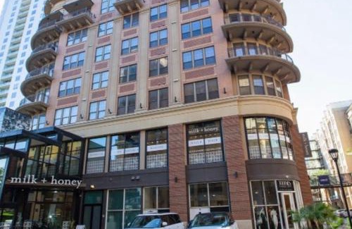 Greenway Plaza-Upper Kirby Apartment | Experience The Bentler: Oceanfront Bliss & Top Amenities