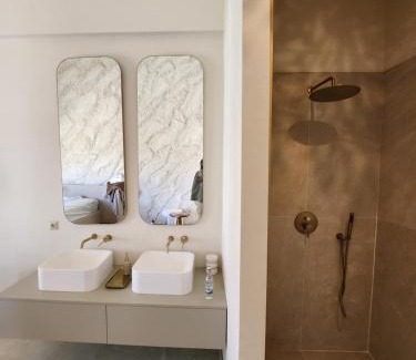 Ocna Mures Hotel | Discover The Berg's 07: Family-Friendly Dining Awaits