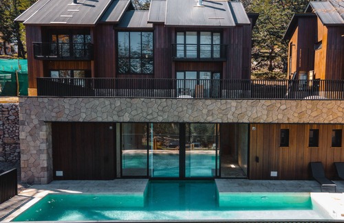 Lanin National Park House | Unforgettable Views of Lanín Volcano at Our Cozy Retreat