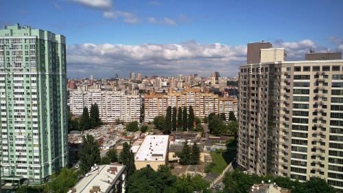 Solomjanskyj Apartment | Discover The Best Apartment in Kiev Blue with Pool Access