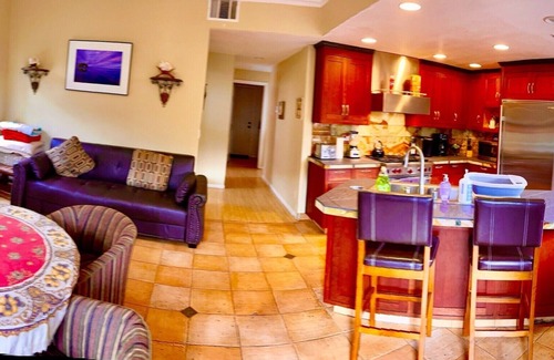 Westside Santa Cruz House | Beach Retreat: 4 Bedrooms Near Ocean with Hot Tub & Firepit