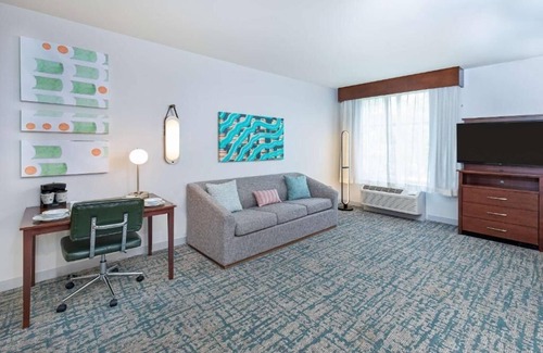 Sandy Springs Hotel | Convenient Stay with Full Kitchens, Pool & Free Breakfast