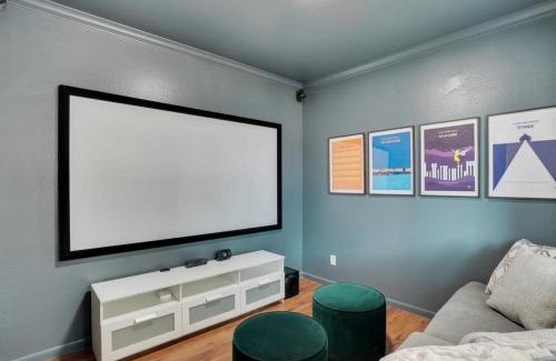 Fossil Creek House | Unforgettable DFW Stay: Pool, Hot Tub & Cinema Room