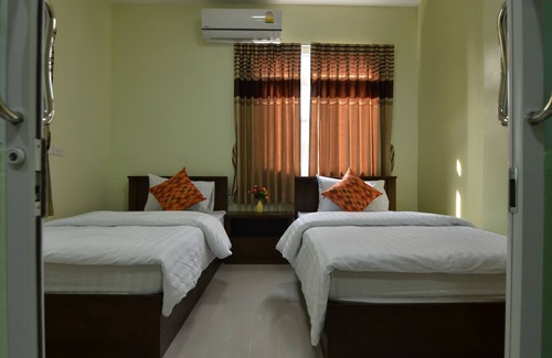 Mueang Samut Prakan District Hotel | Discover The Best Place: Family-Friendly & Accessible Stay
