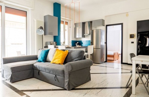 Turro House | Cozy Two-Bedroom Apartment with Terrace - Pet Friendly Stay