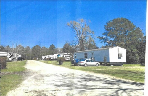 Selma RV Rental | Explore Buckaroo Jones RV Park: Family & Pet-Friendly Stay