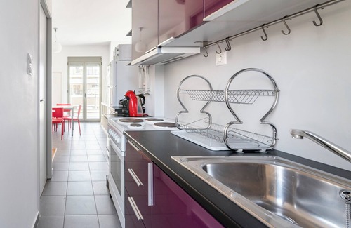 Palaio Psychiko Apartment | Experience Breathtaking Views at Our Premier Hotel