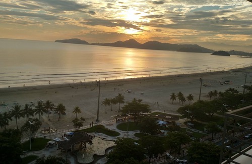 Boqueirao Apartment | Unforgettable Waterfront Views in Santos for Your Family