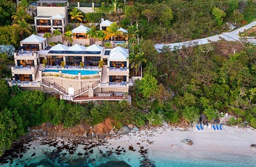 Estate Peterborg Villa | Unforgettable Wedding Destination with Beachfront Pools & Spa