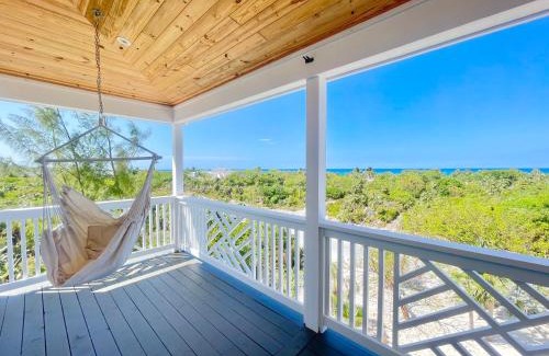 North Palmetto Point House | Discover The Better Life & Cottage Home with Pool and Breakfast