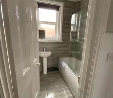 Sheringham Apartment | Discover The Beverley Suite: Family-Friendly with Dining
