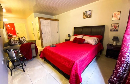 San Juan Bed & Breakfast | Top-Rated The Bey Bed and Breakfast with Family-Friendly Amenities