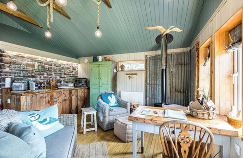 Breakish Cottage | The Birdhouse - a luxurious cottage with log burner in the Highlands