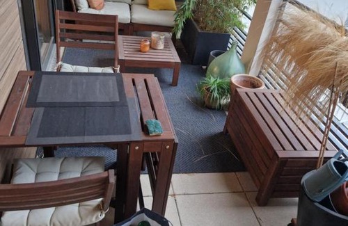 Croix Rousse Apartment | Family-Friendly Retreat at The Big Rock Hotel Awaits You