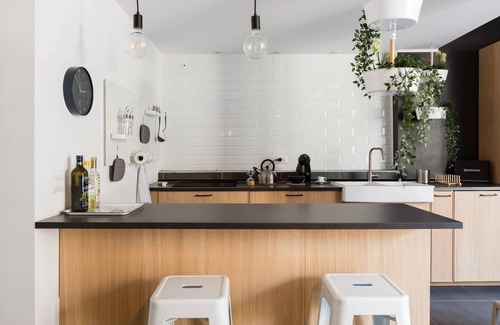 Milan Apartment | Explore The Bike Garage: Top-Rated Stay with Kitchen Access