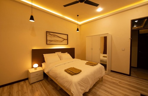 Huraa Bed & Breakfast | Top-Rated Bilimbi Guesthouse with Ocean View & Spa