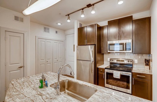 North Burnet Apartment | Pet-Friendly Bindel: Ideal for Extended Stays and Walkability