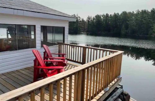 Byng Inlet Cottage | Discover The Birch: Your Ideal Family-Friendly Retreat!