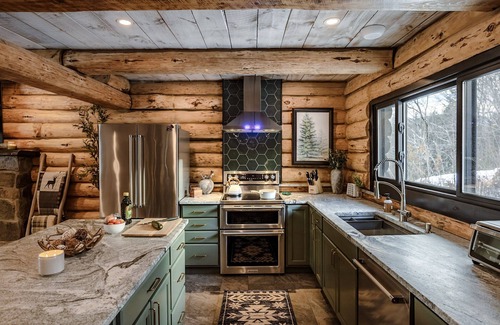 Sunderland Cabin | The Birchwood Cabin - Stunning Mountain Views