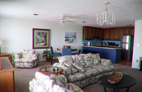 Pretty Bayou House | Experience The Bird Nest at the Hideaway with Spectacular Views