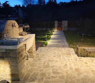 Pernik House | The Bird Villa