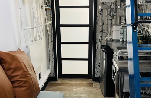 Alhambra Apartment | Experience The Birds Nest: A 10/10 Gem in Central Phoenix