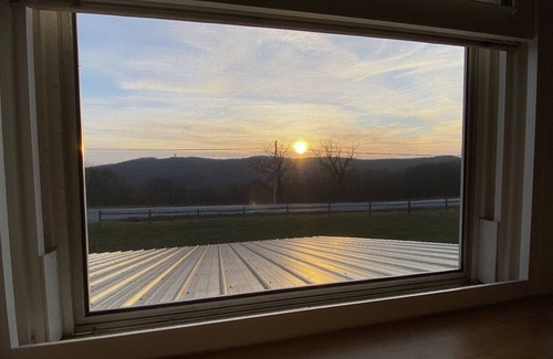 Alto Pass House | Exceptional Bitty House One: Perfect Stay by the Winery