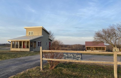 Alto Pass House | Unforgettable Stays at The Bitty House - 10/10 Guest Rated