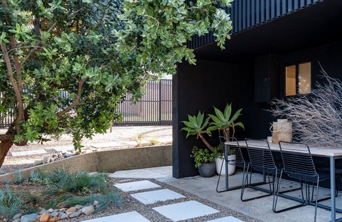 Hyams Beach House | Discover The Black Cockatoo: Hyams Beach Designer Escape