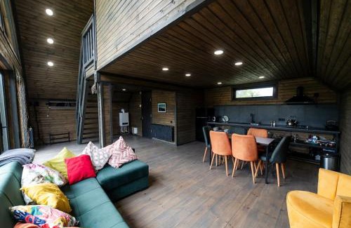 Tsilkani Apartment | The Black Hills - Cottage in Dusheti