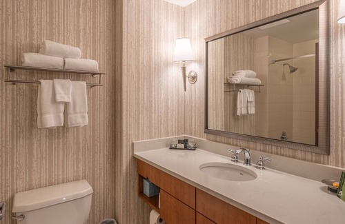 University District Hotel | Discover The Blackwell Inn & Pfahl Conference Center Stay