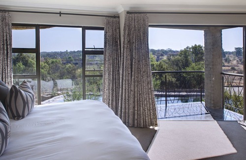 Roodeplaat Hotel | Family-Friendly Stay at The Blades with Pool and Dining