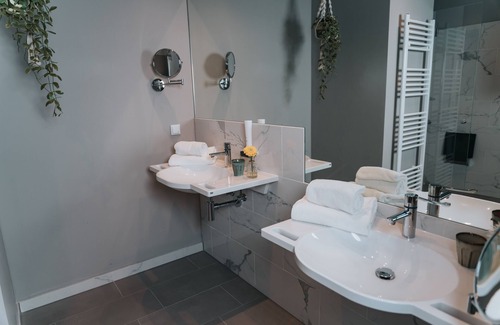 Sachsenhausen-Sud Hotel | Relax at The Blasky Frankfurt: 4-Star Spa & Family Friendly