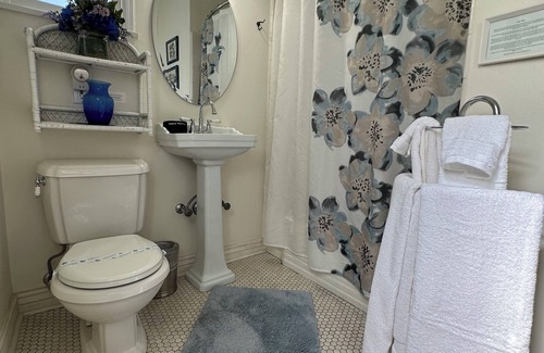 Downtown Tucson Hotel | Discover The Blenman House Inn: Rated 9.6 with Pool & Spa