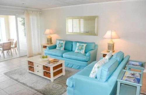 Rodney Bay Apartment | Discover The Bliss: 4-Star Oceanfront Retreat with Pool