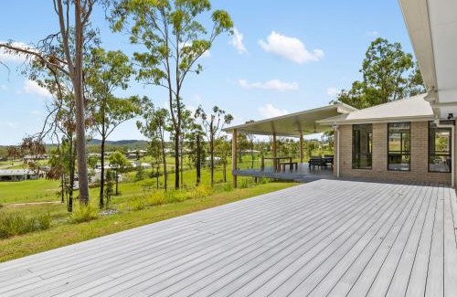 Jimboomba House | Family-Friendly Retreat at The BlissNest in Jimboomba