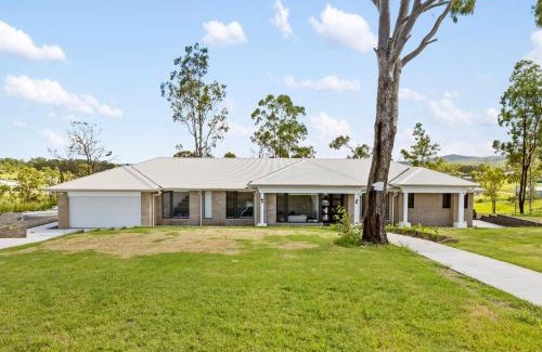Jimboomba House | Family-Friendly Retreat at The BlissNest in Jimboomba