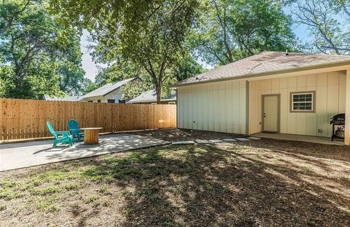 Waco House | The Blue Door- 6 min to Silos/Baylor/Downtown