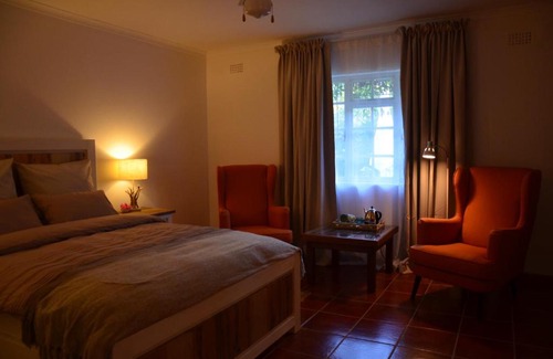 Greyton Bed & Breakfast | Discover The Blue Door: 4-Star Family-Friendly Retreat