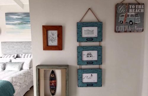 Paradise Beach House | Discover The Blue Dragonfly: Ocean View & Private Beach