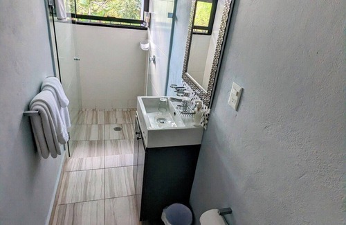 Chichen Itza - Valladolid Cabin | Relax at The Blue Eco Lodge: King Room with Spa & Breakfast