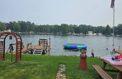 Harrison House | The Blue Heron Cabin