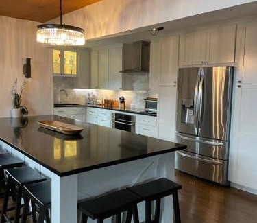 Town of Denning House | Unforgettable Views at The Blue House On The Hill, Catskills