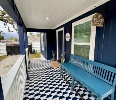 Northside House | The Blue Luzon Cozy Bungalow 5 min Downtown