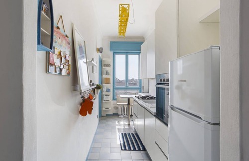 Central Station Apartment | Scenic Blue Nest with a View - Palestrina, Rated 10/10