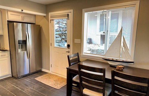Sunrise Beach House | Lakefront Retreat with Private Dock & Top 10/10 Guest Rating