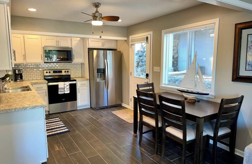 Sunrise Beach House | Lakefront Retreat with Private Dock & Top 10/10 Guest Rating