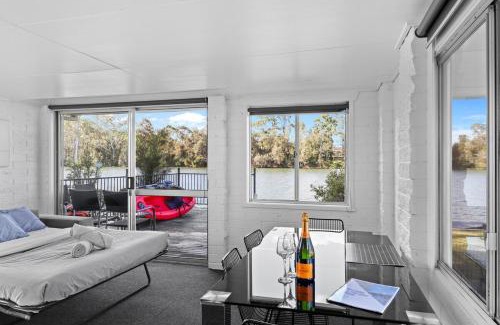 Dora Creek House | The Boat House