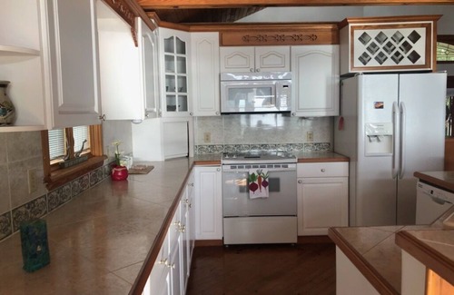 Mount Dora Cabin | Discover The Boat House on Lake Dora - Waterfront Retreat