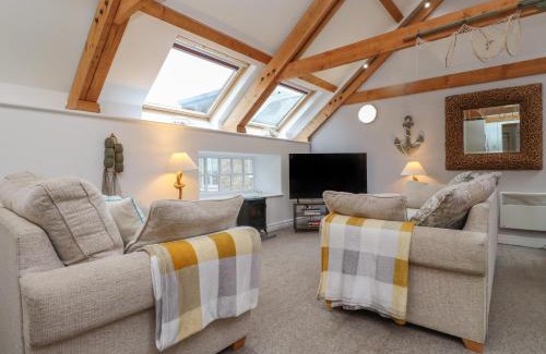 Seahouses Apartment | Pet-Friendly Retreat at The Boathouse Seahouses - 4 Stars